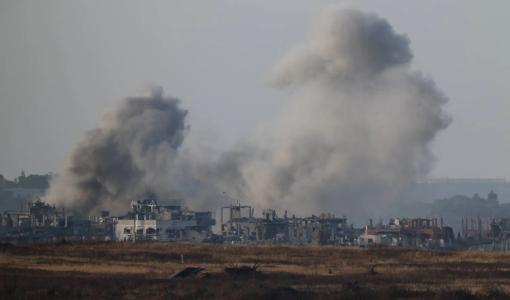 أعمدة دخان جراء الغارات الإسرائيلية على قطاع غزة |المصدر: رويترز