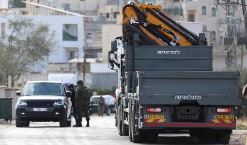 آليات الاحتلال خلال اقتحام بلدة بيت دجن شرق نابلس آليات الاحتلال خلال اقتحام بلدة بيت دجن شرق نابلس 31/7/2025 | المصدر: فلسطين بوست