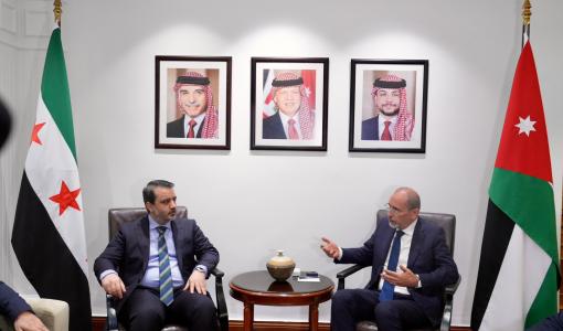 أيمن الصفدي وأسعد الشيباني وزير الخارجية أيمن الصفدي ونظيره السوري أسعد الشيباني في عمان 19/7/2025 | المصدر: وزارة الخارجية الأردنية