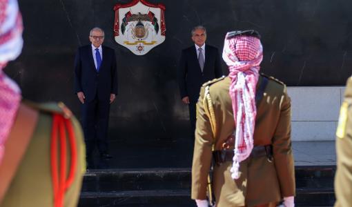 جعفر حسان خلال استقباله رئيس مجلس الوزراء اللبناني نواف سلام في دار رئاسة الوزراء 19/8/2025 | المصدر: رئاسة الوزراء