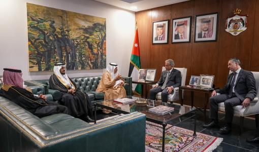 جعفر حسان خلال استقبال رئيس اتحاد الغرف التجارية السعودية حسن بن معجب الحويزي جعفر حسان خلال استقبال رئيس اتحاد الغرف التجارية السعودية حسن بن معجب الحويزي 3/9/2025 | المصدر: رئاسة الوزراء