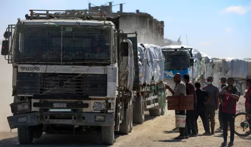 شاحنات مساعدات في قطاع غزة | رويترز