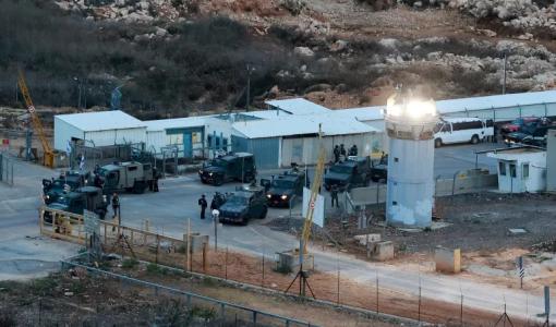 سجن عوفر العسكري الإسرائيلي قرب رام الله | رويترز