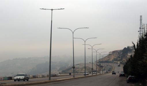 شارع رئيسي في محافظة البلقاء خلال جو غائم | المملكة