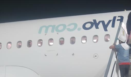 طائرة الخطوط الجوية الرومانية أقلت فلسطينيين من مطار رامون إلى كينيا