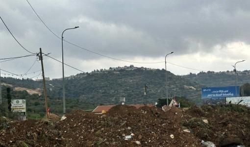 إغلاق مدخل بلدة الساوية قضاء نابلس بالسواتر الترابية 16/3/2026 | فلسطين بوست