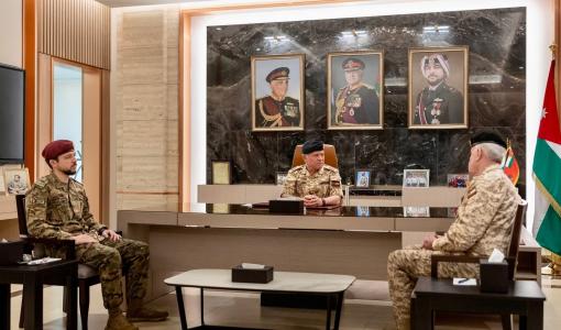 الملك عبدﷲ الثاني خلال زياته القيادة العامة للقوات المسلحة الأردنية – الجيش العربي 8/3/2026 | القوات المسلحة