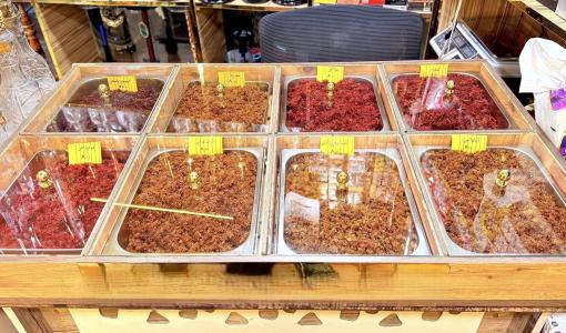 معسل فرط في أحد المتاجر