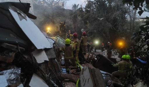 من عمليات البحث تحت أنقاض مبنى دمره صاروخ إيراني على حيفا المحتلة 6/4/2026