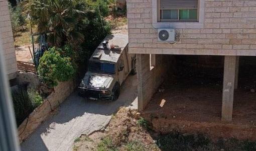 آليات الاحتلال خلال اقتحام بلدة تقوع شرق بيت لحم 4/5/2026 | فلسطين بوست