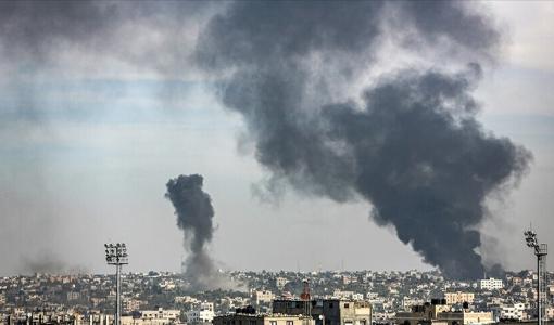 دخان متصاعد عقب غارة للاحتلال الإسرائيلي على قطاع غزة | أرشيفية