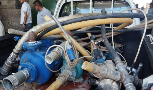 معدات تم ضبطها خلال حملة على سرقة المياه غير المشروعة في العقبة