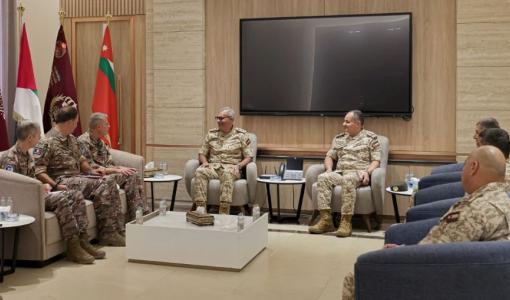 جانب من لقاء رئيس هيئة الأركان المشتركة اللواء الركن مجدي الحراسيس مع وفد عسكري فرنسي برئاسة العميد يانيك بوسو 6/9/2026