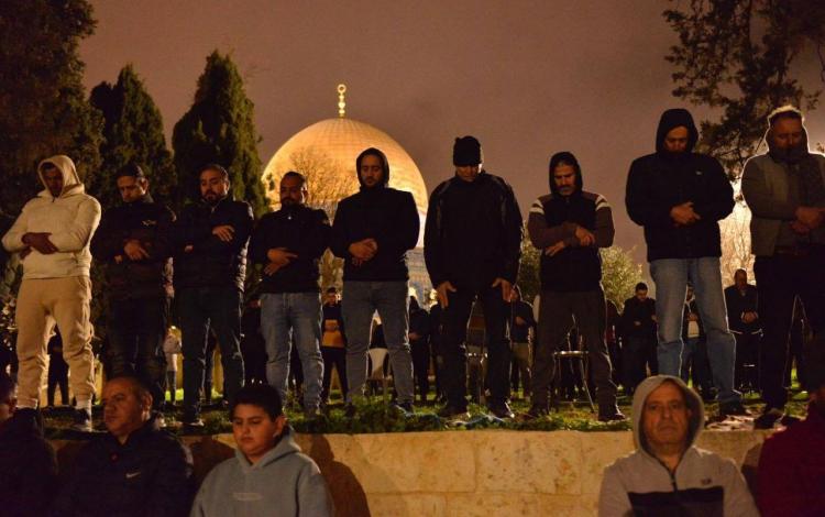 صلاة التراويح في المسجد الأقصى المبارك في أول ليالي رمضان 18/2/2026 | فلسطين بوست