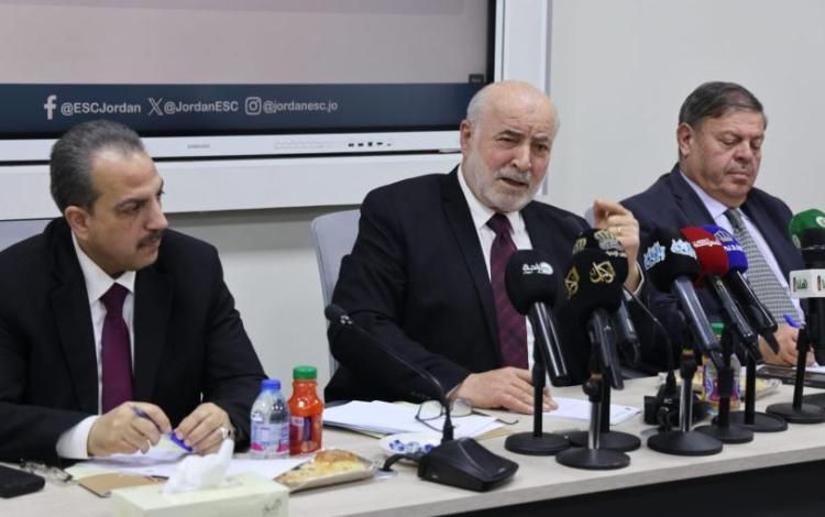 موسى شتيوي رئيس المجلس الاقتصادي والاجتماعي خلال إعلان نتائج الحوار الوطني حول ما يحتاجه قانون الضمان الاجتماعي من تعديلات 4/2/2026 | بترا