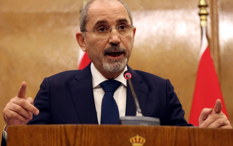 وزير الخارجية أيمن الصفدي