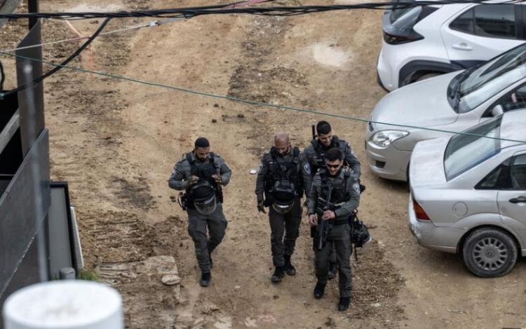 عناصر من شرطة الاحتلال خلال أحد الاقتحامات في القدس المحتلة | الأناضول