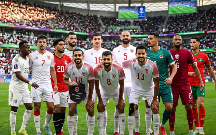 عدد من لاعبي المنتخبات العربية المشاركة بكأس العالم 2026 | مولدة بالذكاء الاصطناعي